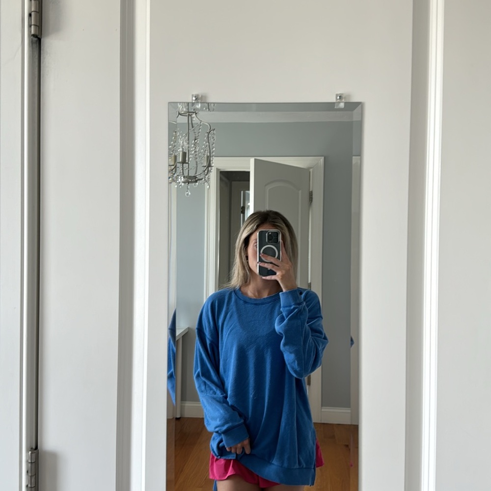 American Eagle Blue Crewneck